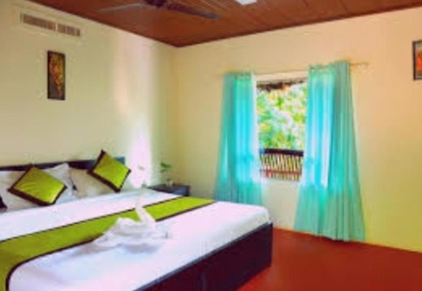 Koomankolly Resort Thirunelly Exterior foto