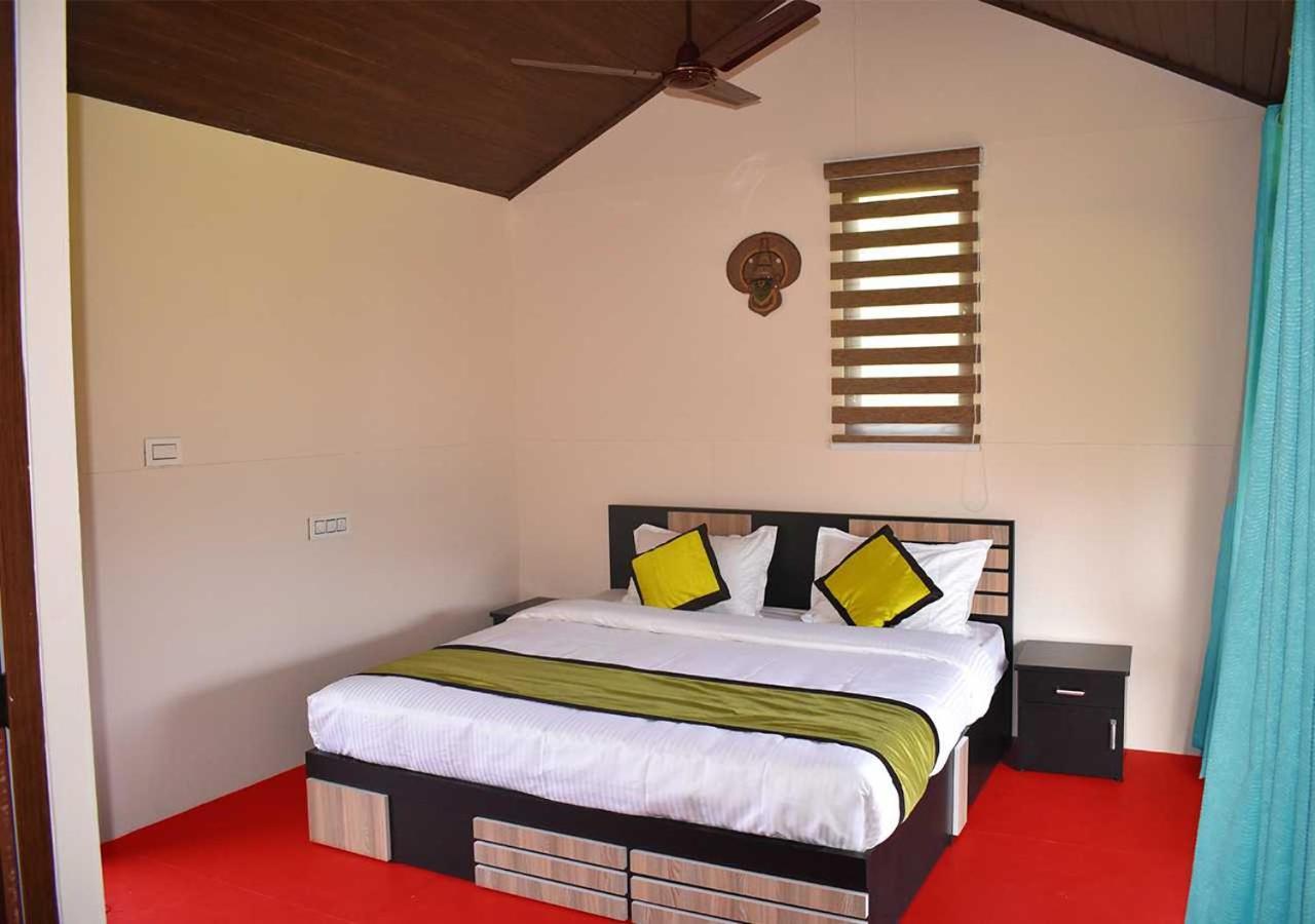 Koomankolly Resort Thirunelly Exterior foto